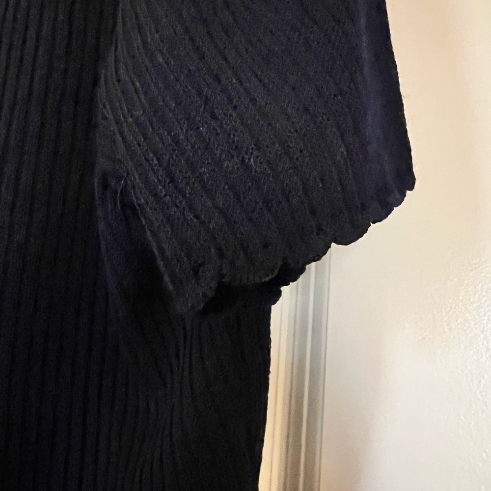 St. John Basics Ribbed Knit Top – Navy Blue | Size Large - Picture 5 of 7